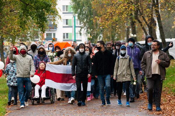 Марш протеста в Витебске. Фото Сергея Серебро