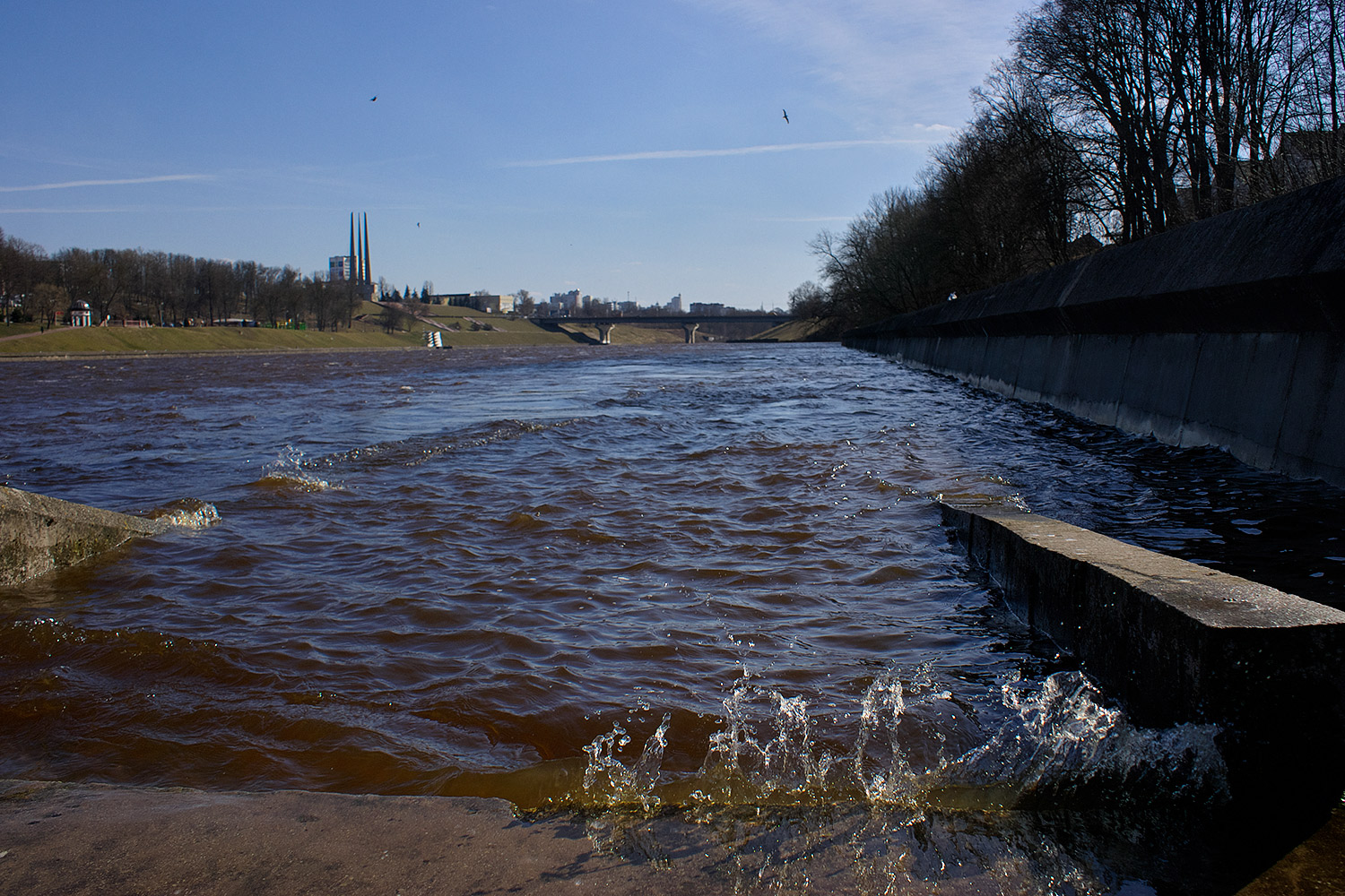 Вода в западной двине