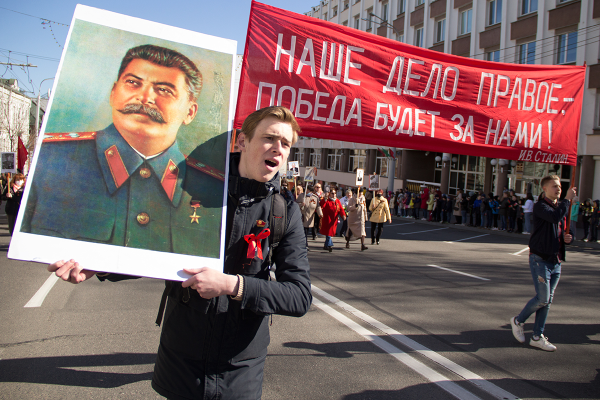 Шествие на День Победы в Витебске. Фото Игоря Матвеева