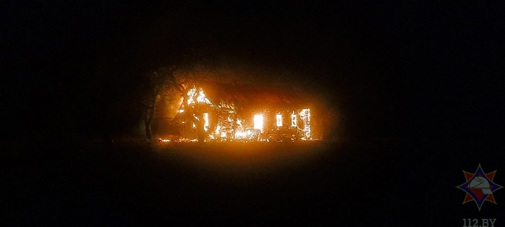 Пенсионер сгорел в собственном доме в Бешенковичском районе. Фото МЧС