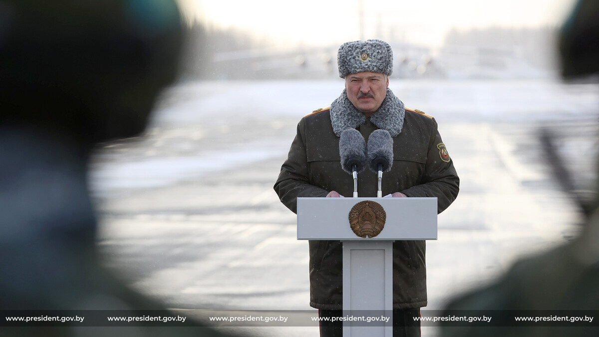 Александр Лукашенко в Мачулищах. Фото president.gov.by