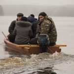 Разлившаяся Лучоса затопила автомобильную дорогу в Сенненском районе