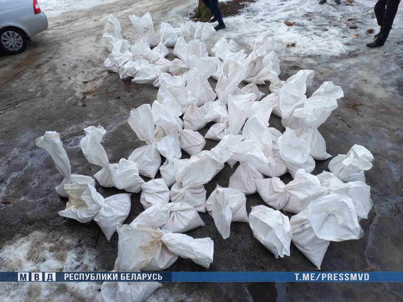 Более 7 тонн меди похитили работники комбината в Глубоком. Фото МВД