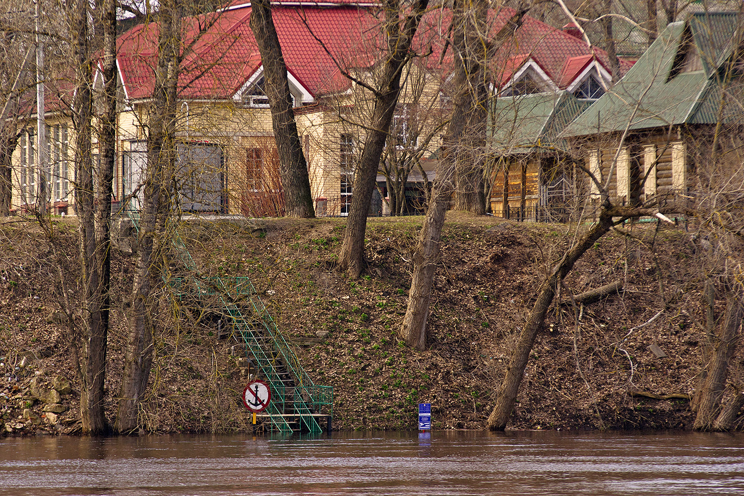 Вода в западной двине. Витебск фото 2023.