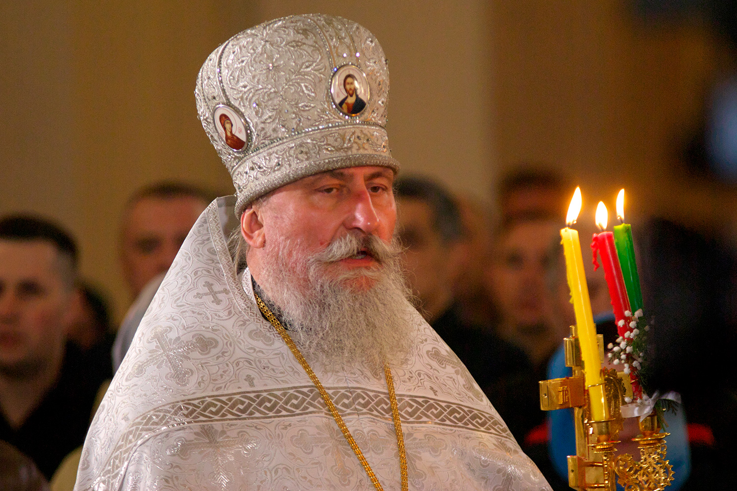 Праздничного Пасхального богослужения в Свято-Успенском кафедральном соборе Витебска. Фото Сергея Серебро