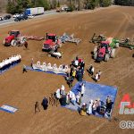 Несмотря на переувлажнение почвы в Витебской области начали посевную