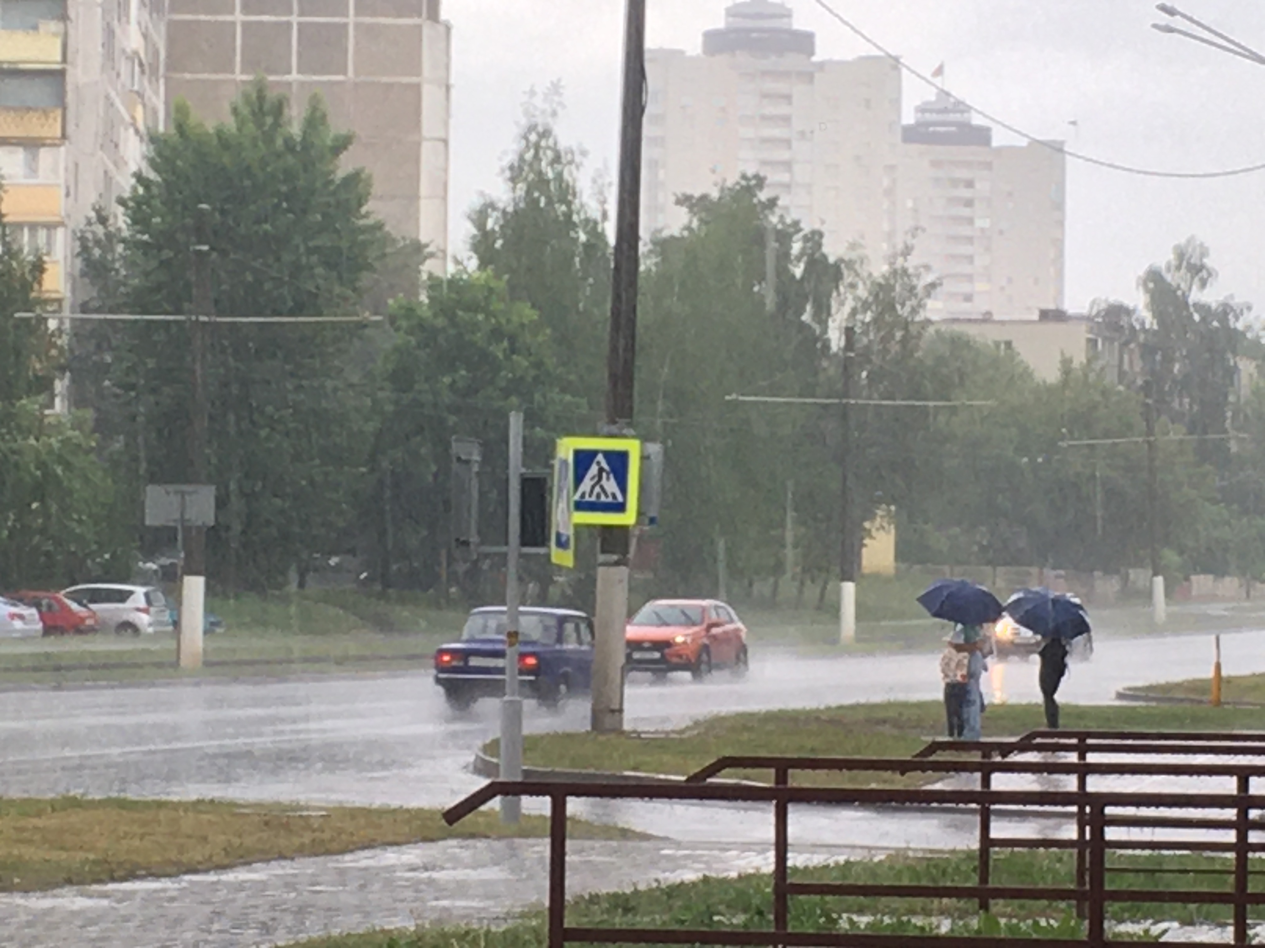 Сколько дождик. Дождь ливень. Дождевые дожди. Долгожданный дождь. Сегодня дождь.