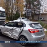 В Новополоцке фура врезалась в легковушку, пострадала женщина